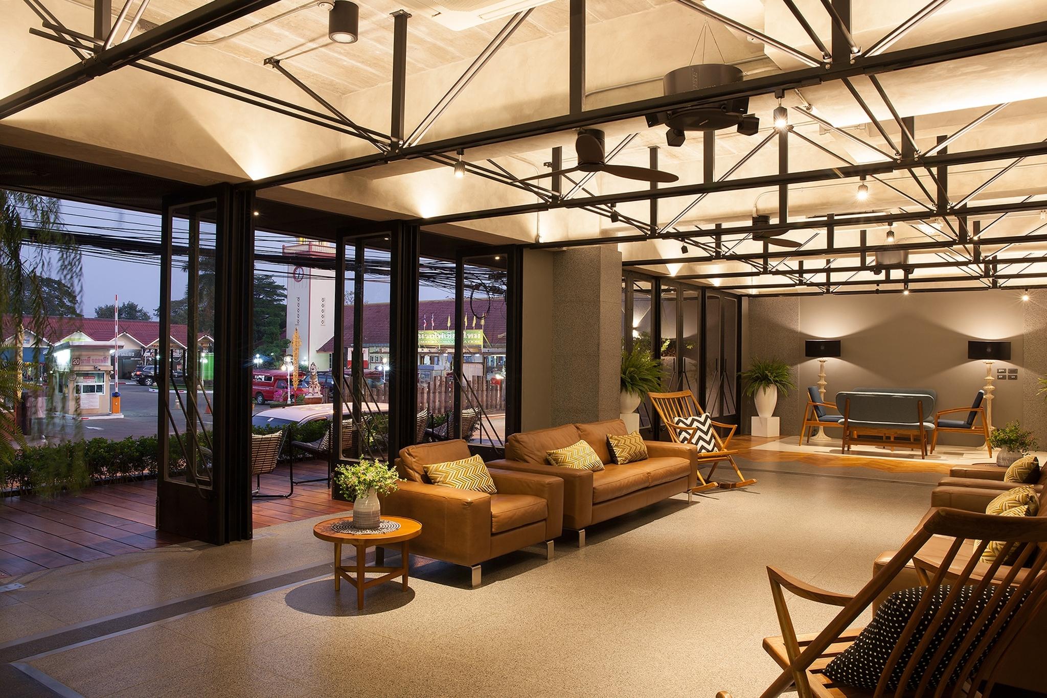 Bossotel Chiang Mai - SHA Plus Bagian luar foto