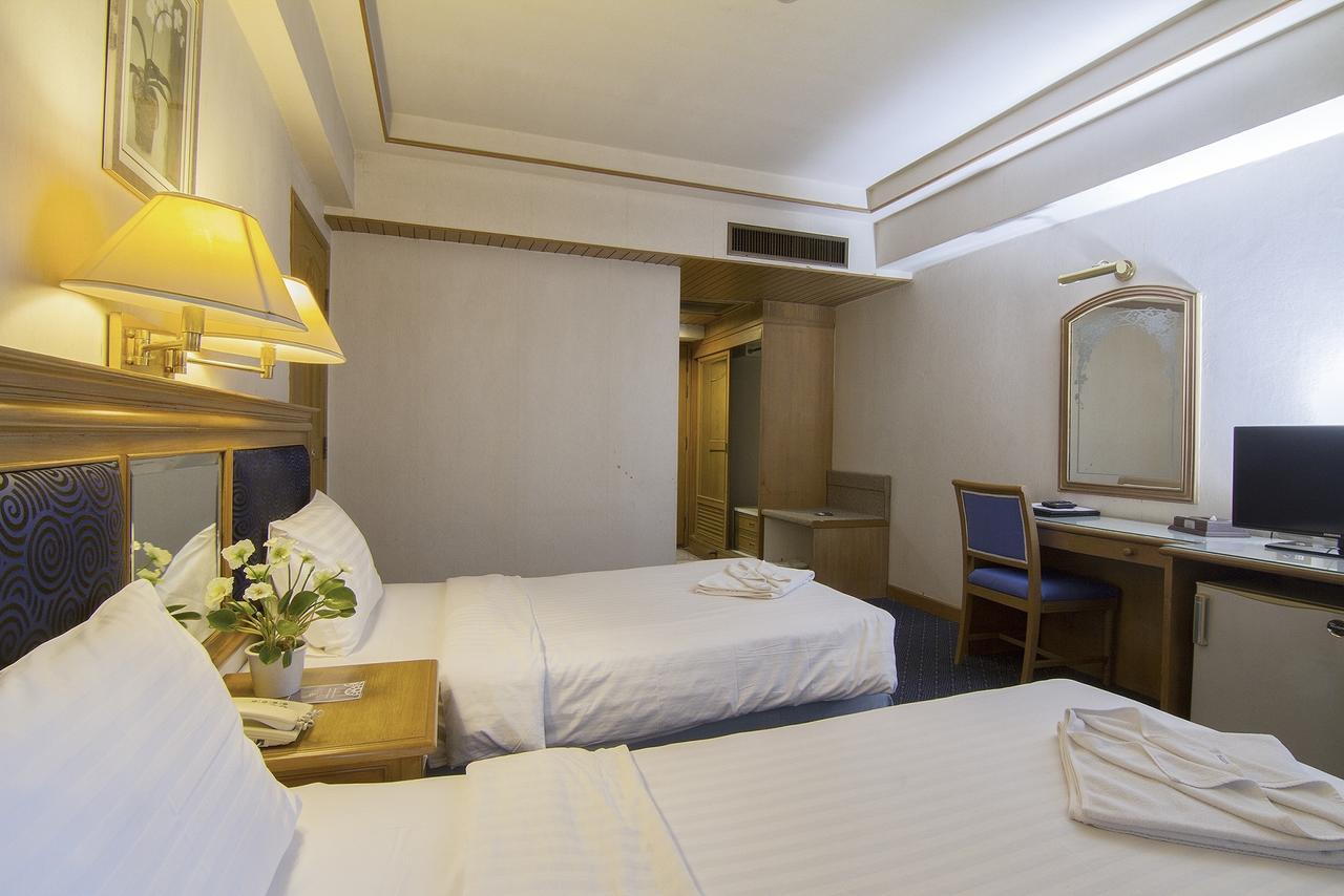 Bossotel Chiang Mai - SHA Plus Bagian luar foto