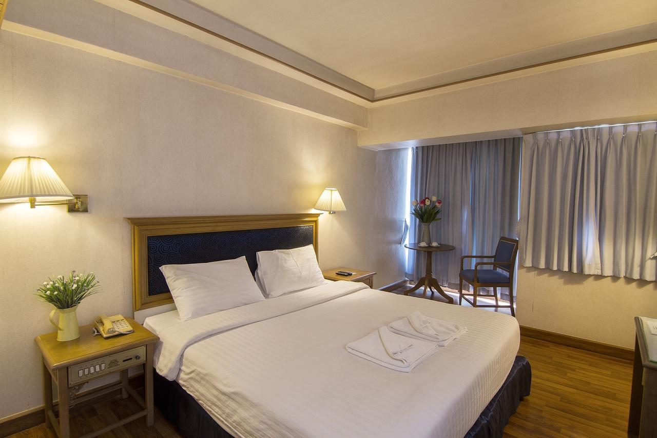 Bossotel Chiang Mai - SHA Plus Bagian luar foto